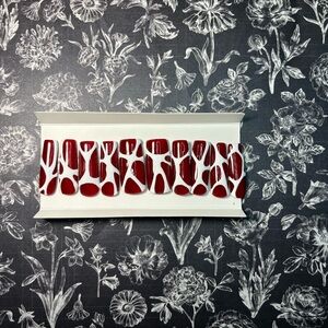 Spider Silk and Wine Press Ons